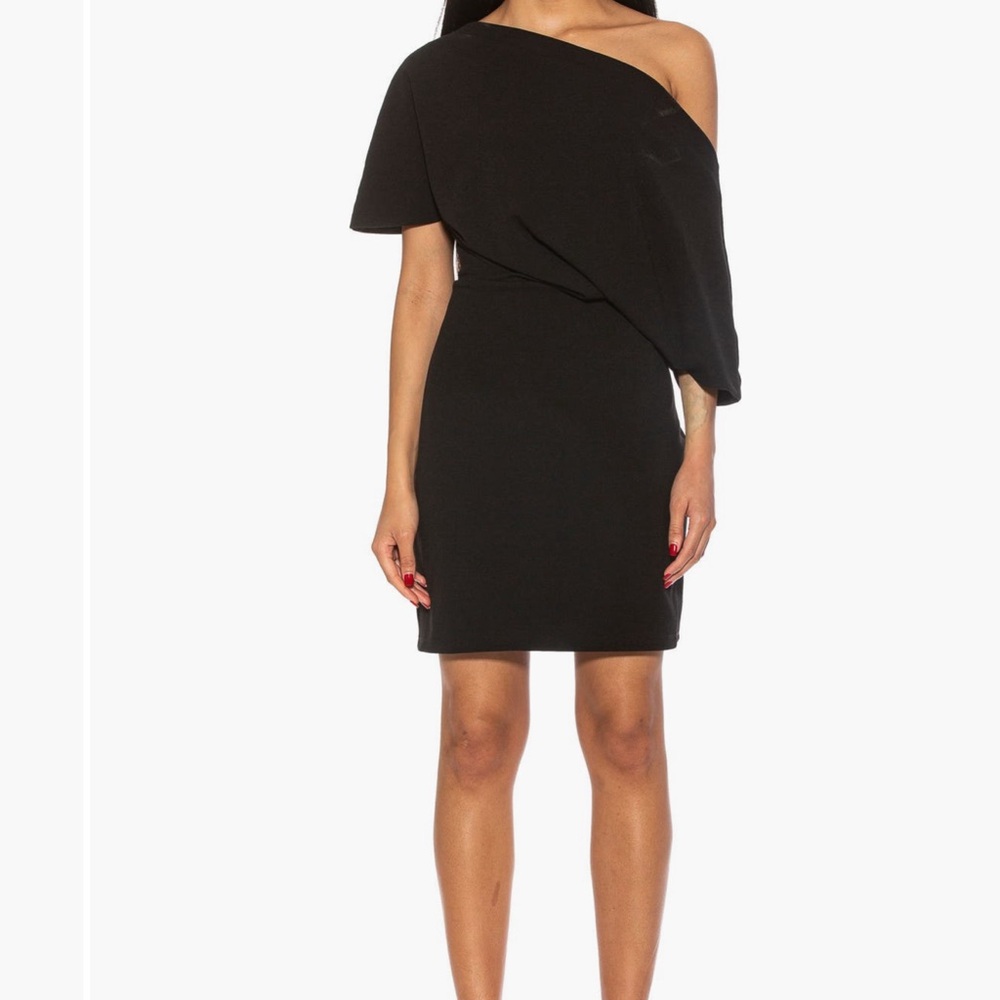 Alexia Admor Black One-Shoulder Dress